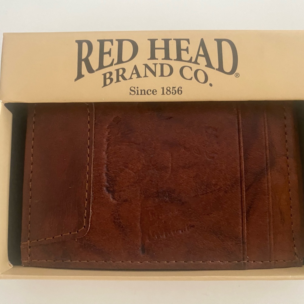 Redhead wallet